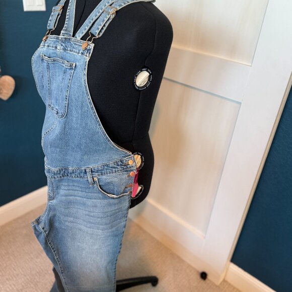 Maternity Overalls - Picture 2 of 2